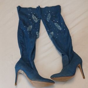Elegant Blue Denim Heeled Boots
